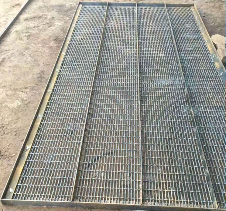生产供应钢铁丝产床网，保育床网